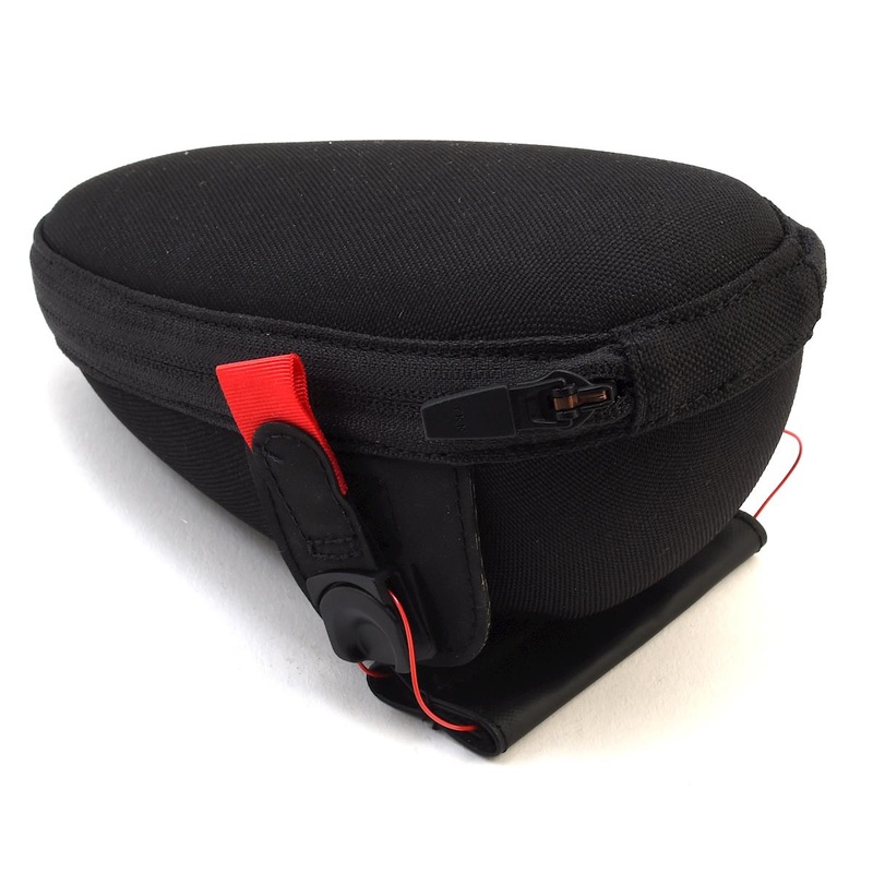 Silca Saddle Capsule Premio (Black) (0.6L) 